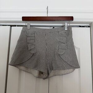 Striped High-Waisted Ruffle Shorts – Lightweight Summer Shorts